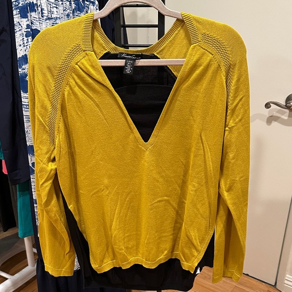 Kenneth Cole Yellow Sweater - Picture 1 of 3